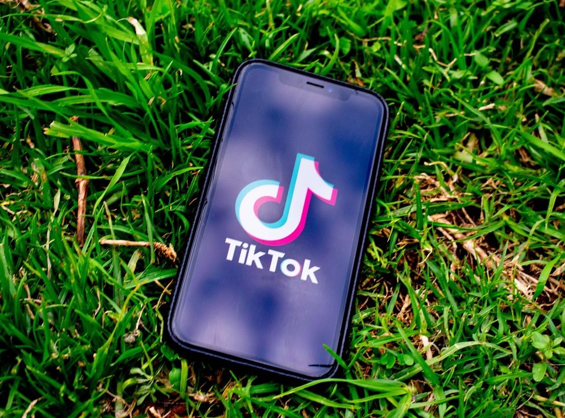 tiktok live streaming phone